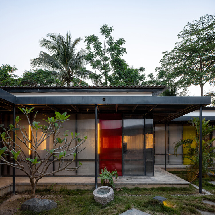 匍匐于大地的杜克广场 / 边缘计划建筑工作室 - 18 的图像 34