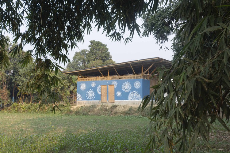 Bahuarwa Primary School / Arch Aid - Image 2 of 37