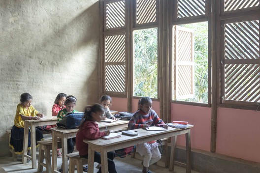 Bahuarwa Primary School / Arch Aid - Interior Photography, Wood