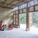 Escuela Primaria Bahuarwa / Arch Aid - Fotografía interior, Escuelas