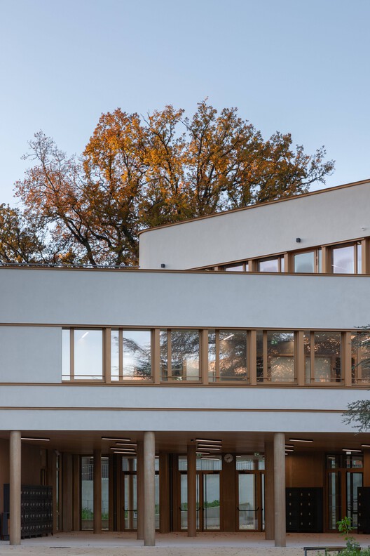 Claudine Hermann Secondary School / Ameller Dubois - Exterior Photography