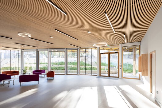 Claudine Hermann Secondary School / Ameller Dubois - Interior Photography, Wood
