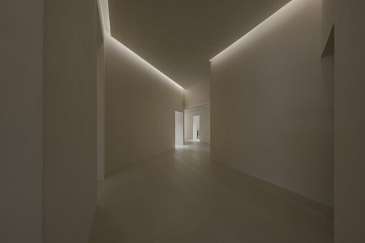 Simple Cuisine Gallery / HAS design and research - Image 5 of 22