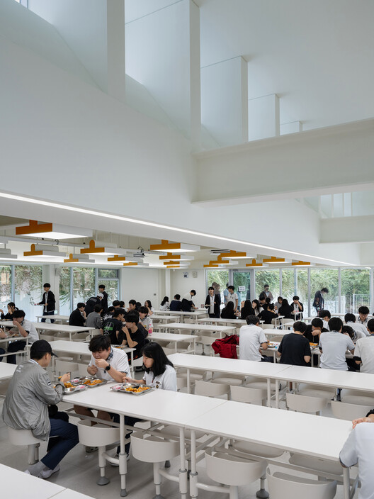 Mirae High School of Science & Technology Cafeteria Extension  / Bare Ground Architects - Interior Photography, Kitchen, Table, Chair