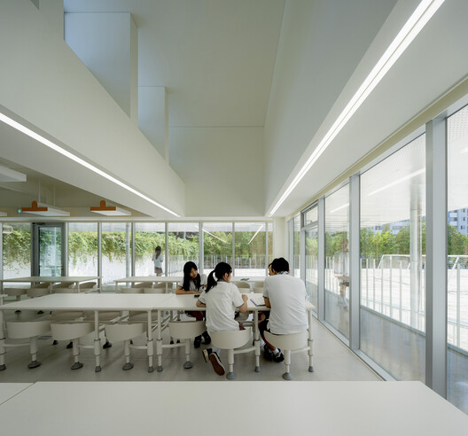 Mirae High School of Science & Technology Cafeteria Extension  / Bare Ground Architects - Interior Photography, Glass