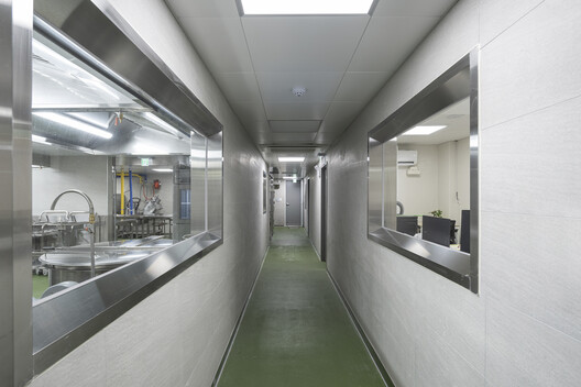 Mirae High School of Science & Technology Cafeteria Extension  / Bare Ground Architects - Image 25 of 36