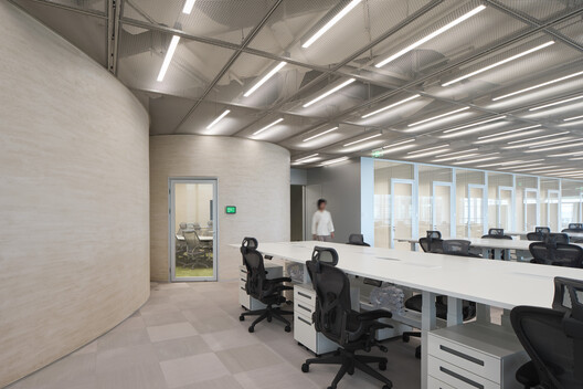 陆家嘴某资产管理公司室内设计 / HCCH合尘建筑 - 室内图, 椅子