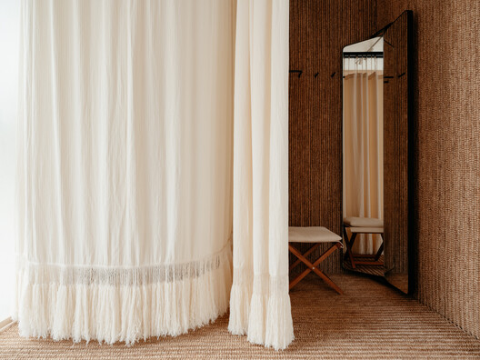 Lemaire Chengdu Boutique Store / F.O.G. Architecture - Image 14 of 32