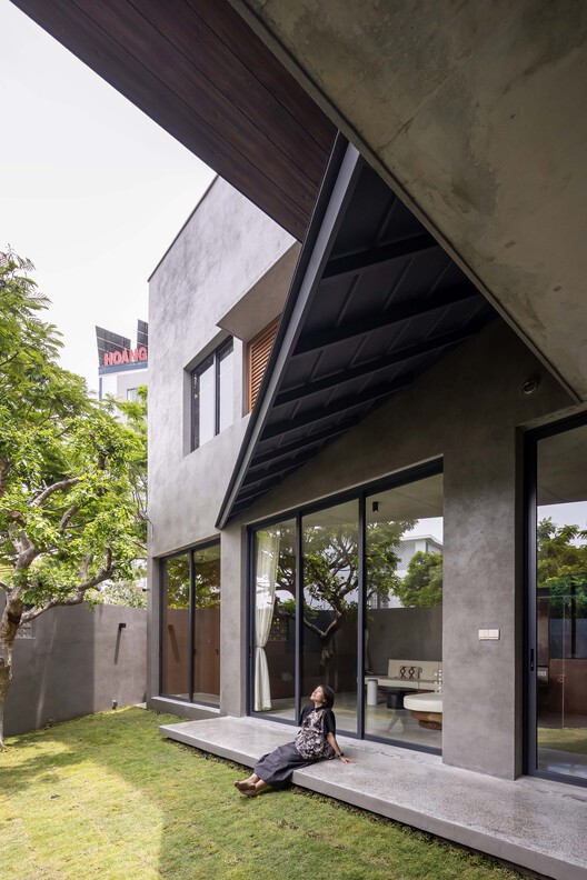 PR House / Plus Idea Studio - Exterior Photography, Concrete