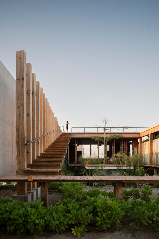 Casa Kani Ini / TAC Taller Alberto Calleja - Imagen 6 de 16