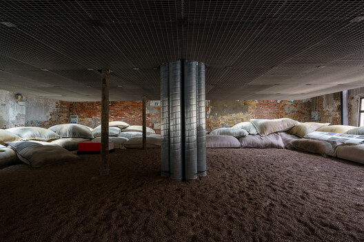 Bahréin gana el Premio Golden Lion a la Mejor Participación Nacional en la Bienal de Arquitectura de Venecia 2025 - Imagen 9 de 12