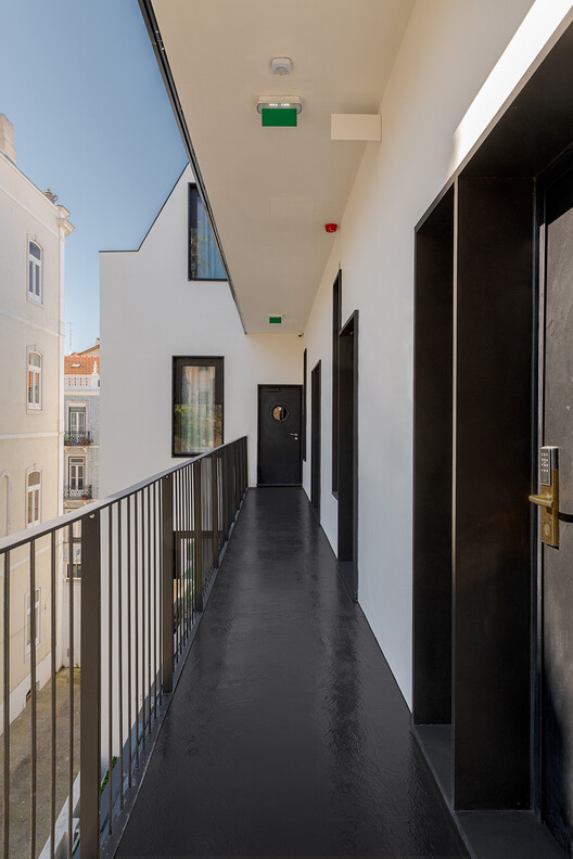 Hotel Rua Palmira / Orgânica Arquitectura - Imagem 9 de 25