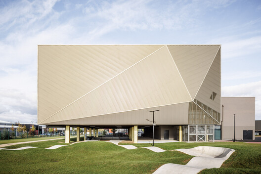 Nikola Karabatic Sports Complex / Atelier Aconcept - Exterior Photography
