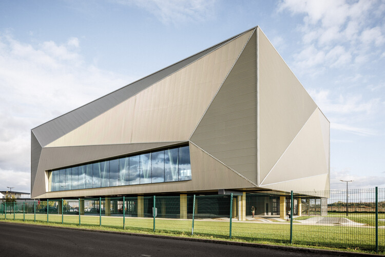 Complexo Esportivo Nikola Karabatic / Atelier Aconcept - Fotografia de Exterior