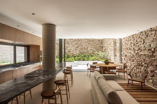 Edifício Jardim / Arquea Arquitetos Edifício Jardim / Arquea Arquitetos - Fotografia de Interiores, Sala de Jantar, Cadeira