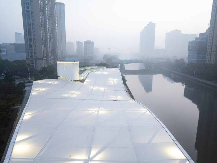 运河畔的大船篷 / 东大院ATA工作室 - 室内图, 城市