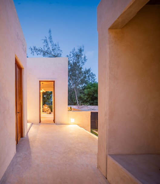 House E / Studio 1:1 Design - Exterior Photography, Concrete