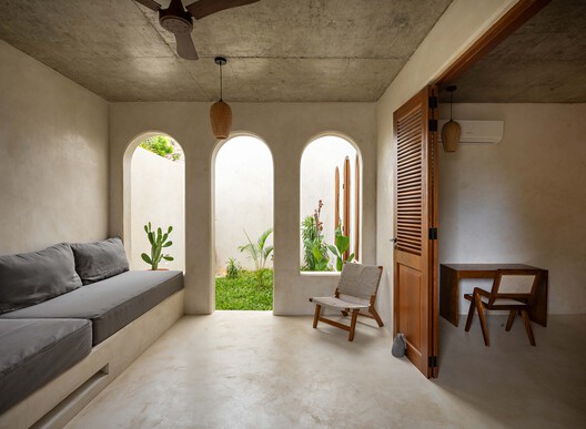 House E / Studio 1:1 Design - Interior Photography, Living Room, Wood
