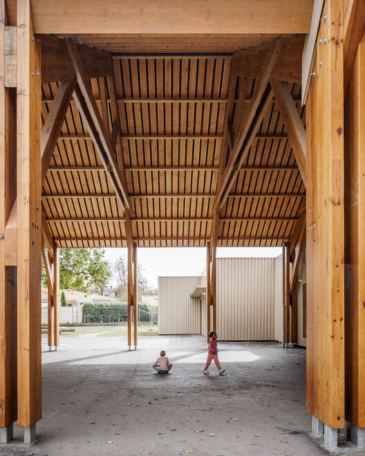 School Group Cap de Bos / BPM Architectes - Interior Photography, Wood, Beam