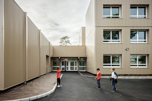 School Group Cap de Bos / BPM Architectes - Interior Photography