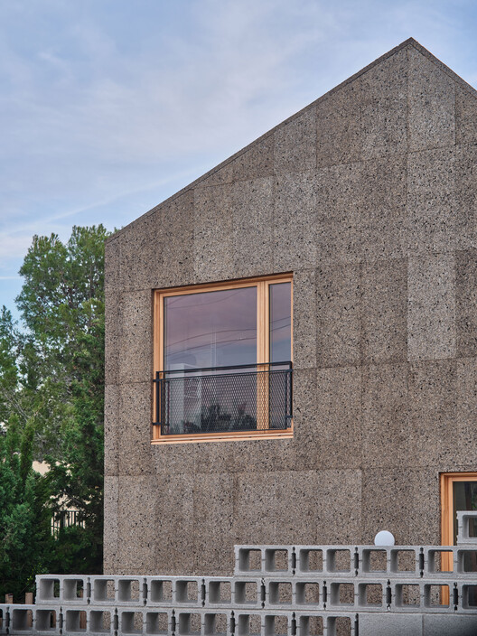 Casa CG / Alventosa Morell Arquitectes  - Fotografía exterior, Concreto