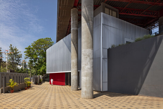  Espaço Hover – Ampliação da Sede da Sociedade KLE / Thirdspace Architecture Studio - Imagem 2 de 49