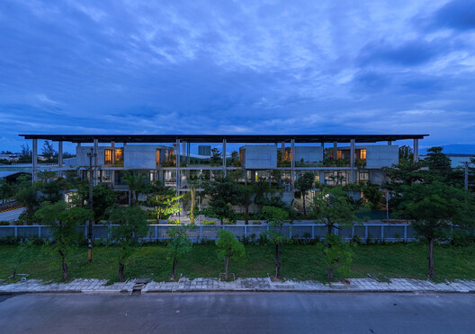 Oficinas de fábrica textil / Ho Khue Architects - Imagen 46 de 57