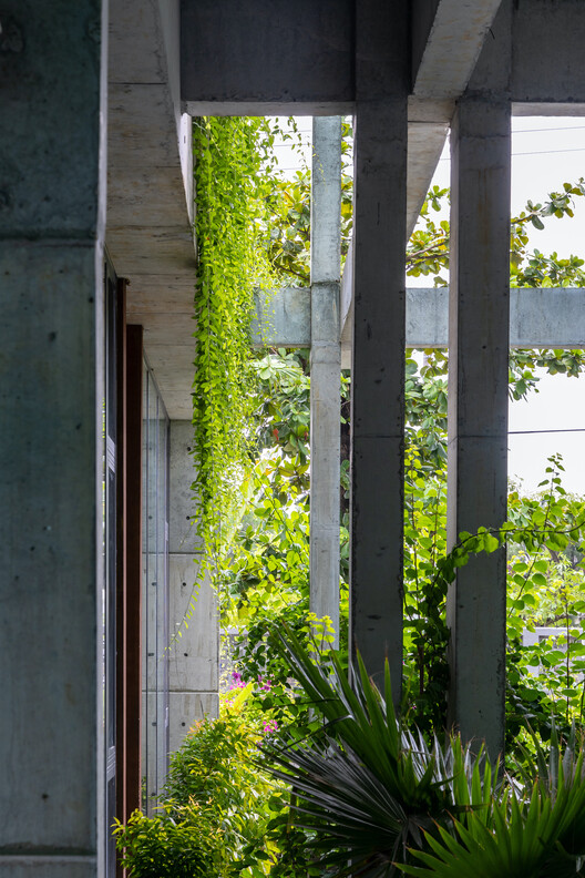 Oficinas de fábrica textil / Ho Khue Architects - Imagen 30 de 57