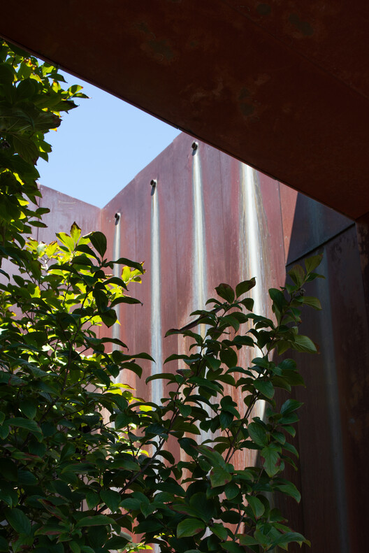 Morris Cove / Bates Masi + Architects - Image 15 of 17