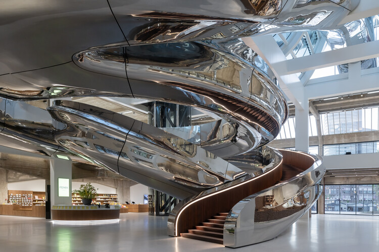 MAD Architects’ Fenix Museum of Migration Opens in Rotterdam’s City Harbor - Image 4 of 16