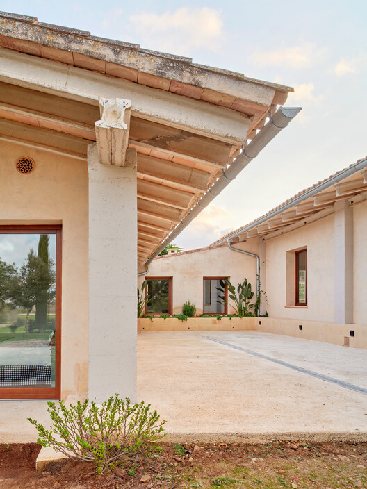 Cas Sestadors / MIEL Arquitectos - Fotografía interior, Pilares