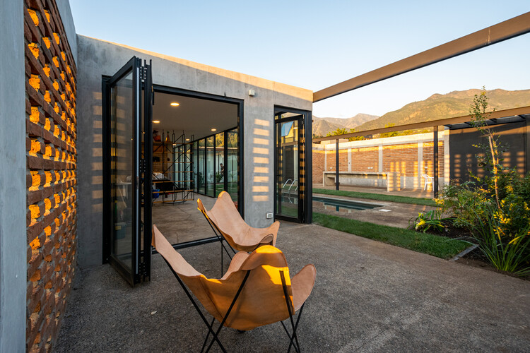 Casa P021 / Orfali & Ehrenfeld - Fotografía exterior, Patio interior