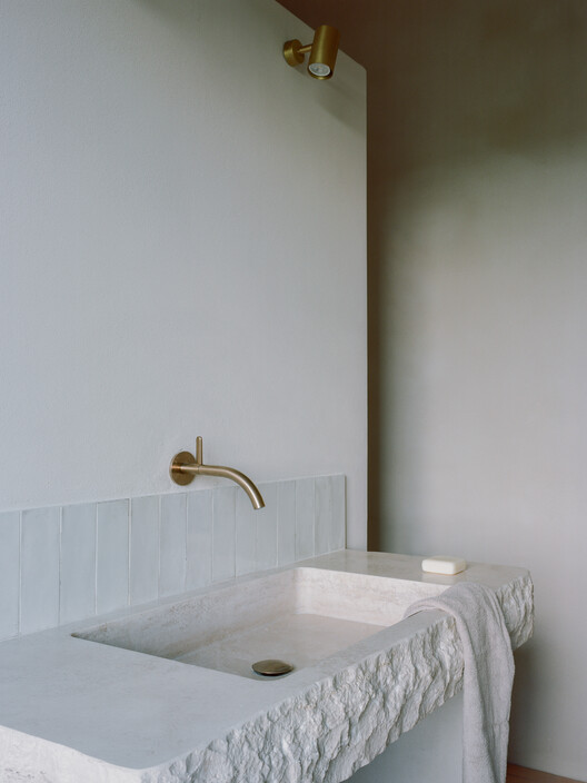 Ricupaglia Farmhouse / Presicci + Pantanella D'Ettorre Architetti - Interior Photography, Bathroom, Sink