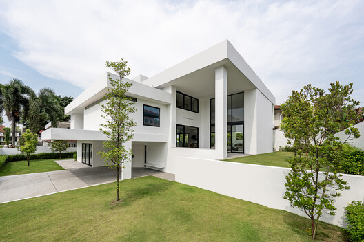 Flovik House / Fabian Tan Architect - Exterior Photography, Courtyard