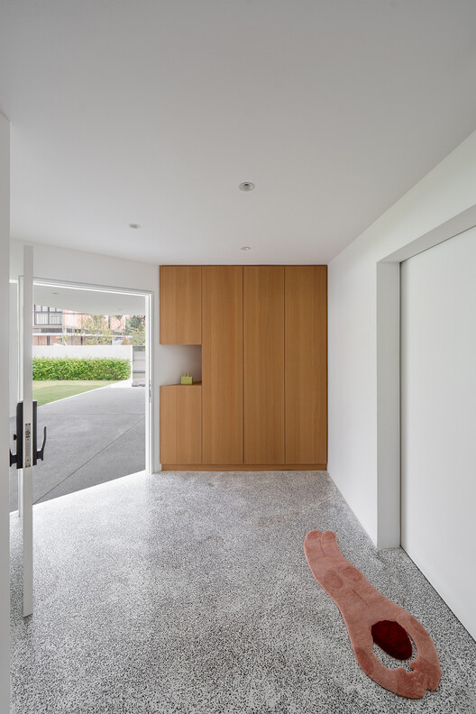 Flovik House / Fabian Tan Architect - Interior Photography, Concrete