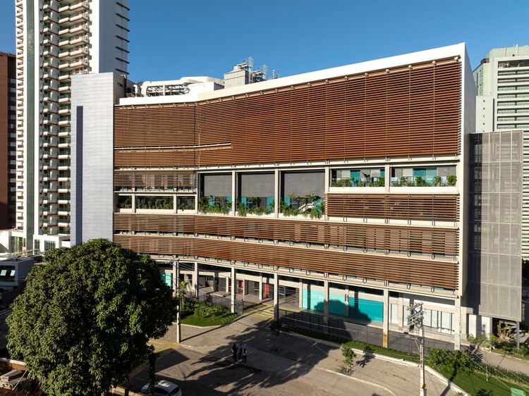 Colégio Bernoulli, Salvador / BCMF Arquitetos - Imagem 31 de 58