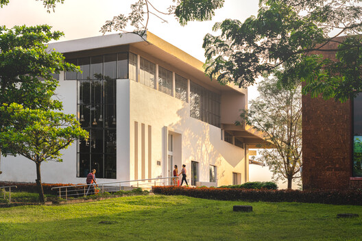 Goa Institute of Management / Somaya Sampat  - Exterior Photography