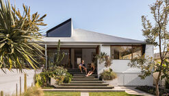 Phoenix House / HGA.Studio