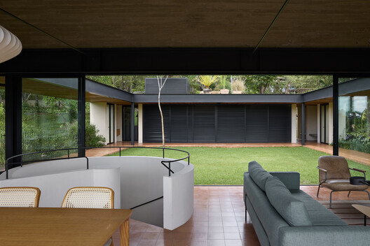 Casa Bóveda / Play Arquitetura - Fotografía interior, Sala de estar, Madera