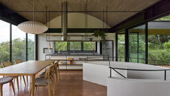 Casa Bóveda / Play Arquitetura