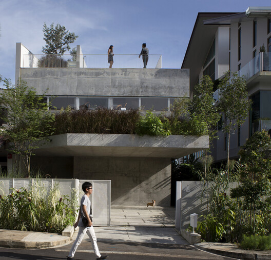 How to Design Residential Urban Terraces: Strategies for Living Well in High Places - Image 11 of 21