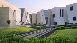 Tata Consultancy Services / Somaya Sampat 