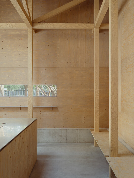 Cafeteria B131 / Jiangjie Office - Fotografia de Interiores, Madeira