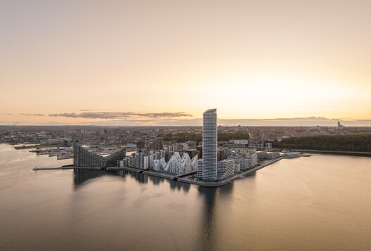 Navigating Boundaries: The Architectural Legacy of Lighthouses - Image 7 of 31