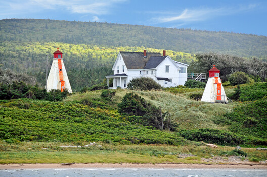 Navigating Boundaries: The Architectural Legacy of Lighthouses - Image 19 of 31