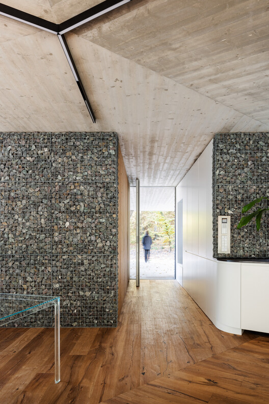 Banánka House / Pauliny Hovorka Architekti - Interior Photography, Concrete