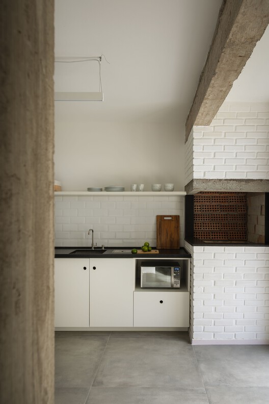 Casas Junco / Less Estúdio - Fotografia de Interiores, Cozinha, Bancada