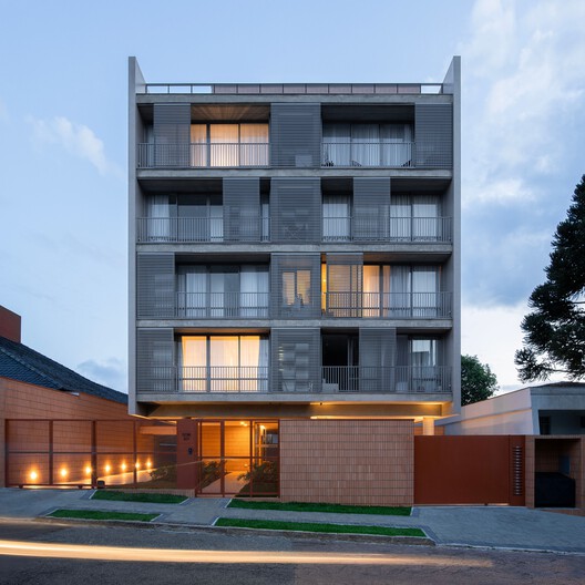 Edifício DOM 317 / Arquea Arquitetos - Fotografia de Exterior, Balcão