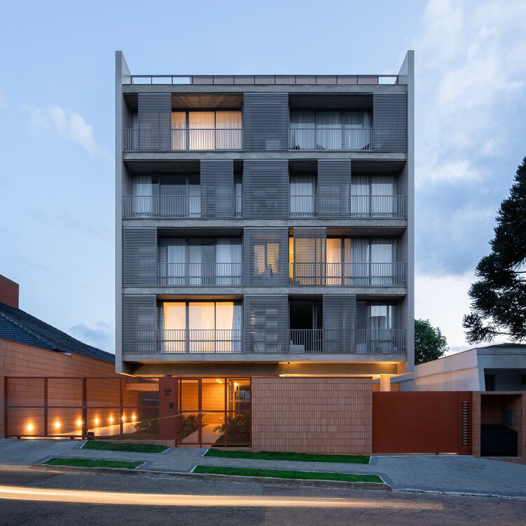 Edifício DOM 317 / Arquea Arquitetos - Fotografia de Exterior, Balcão