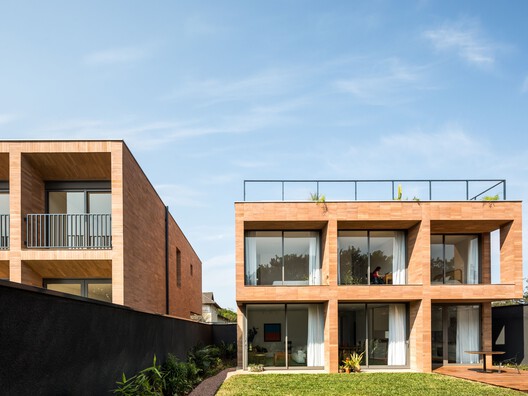 Casas AV+2F / Arquea Arquitetos - Imagem 5 de 31